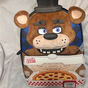 🎮 Five Nights at Freddy’s Freddy Fazbear Loungefly Mini Backpack – NWT 🍕